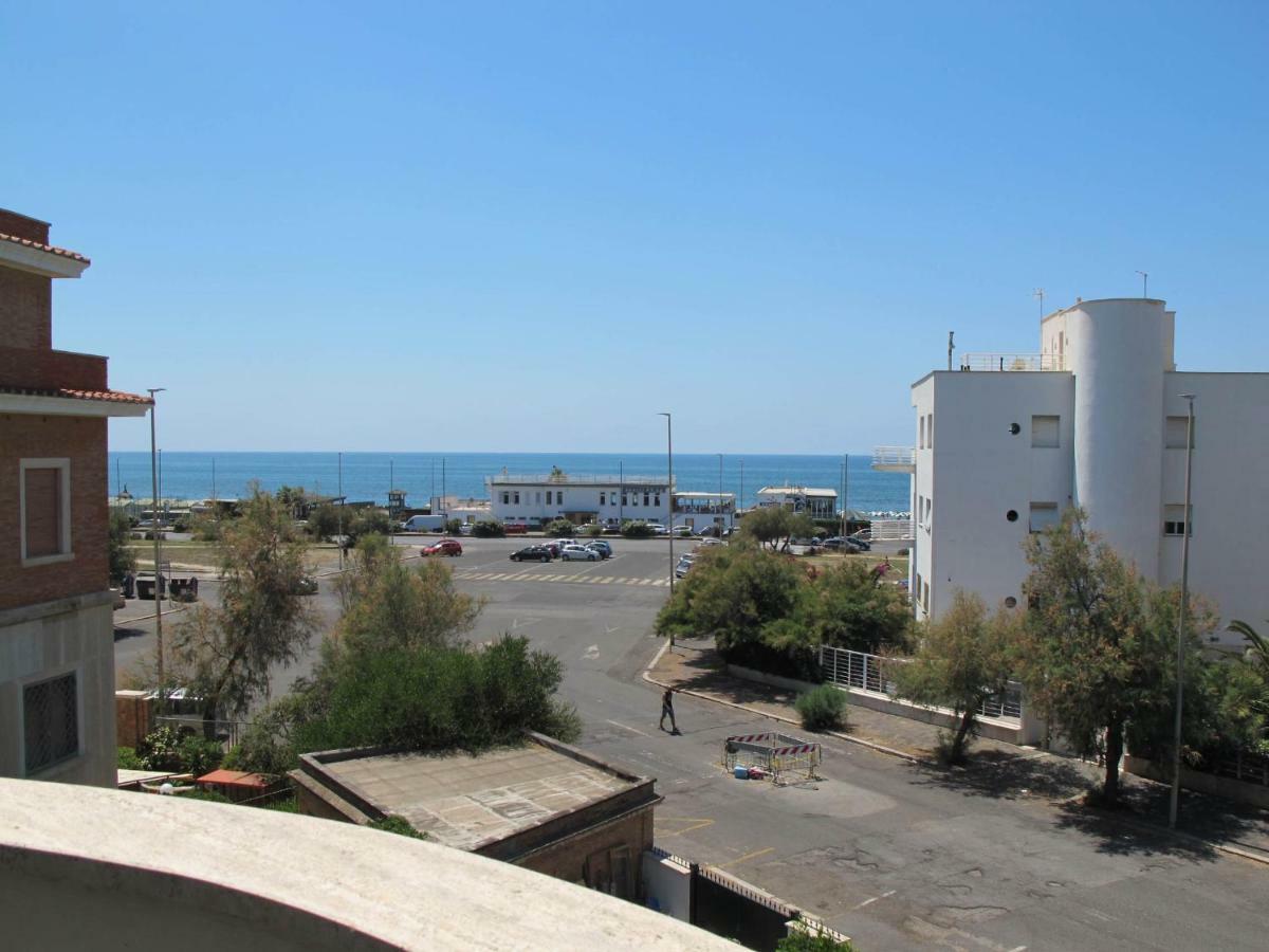 Brezza Di Mare Apartment Lido di Ostia Exterior photo